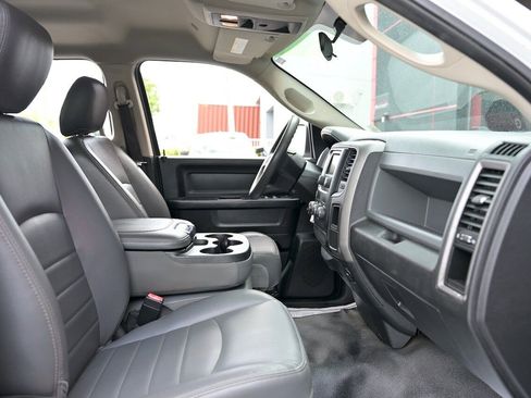 Used 2018 RAM 1500 Tradesman image 16