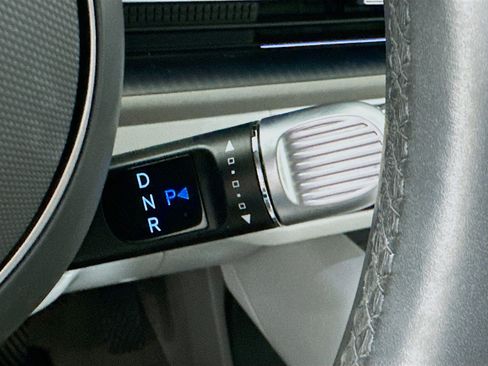 Used 2024 Hyundai Ioniq 6 SEL image 25