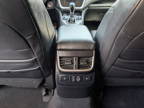 Used 2023 Subaru Outback Limited image 20