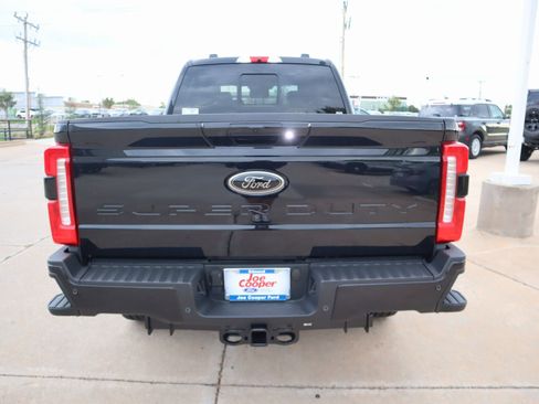 New 2026 Ford F250 Lariat w/ Black Appearance Package image 24