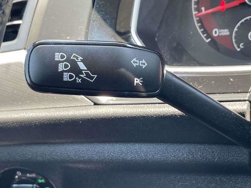 Used 2019 Volkswagen Jetta SE FWD image 27