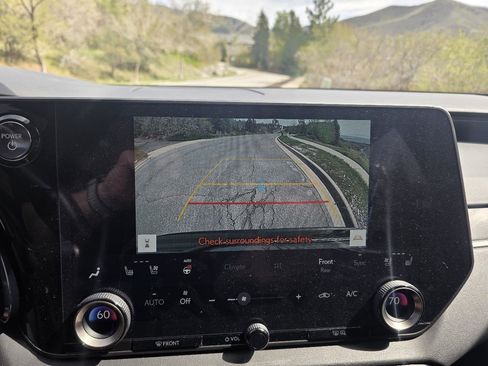 Used 2023 Lexus RX 350 w/ Cold Area Package AWD/4WD image 21