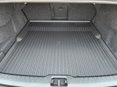 Used 2025 Volvo S60 B5 Core w/ Protection Package Premier image 32