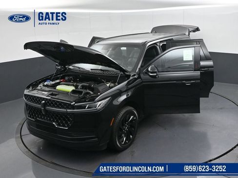 New 2025 Lincoln Navigator L Reserve w/ Jet Appearance Package image 51