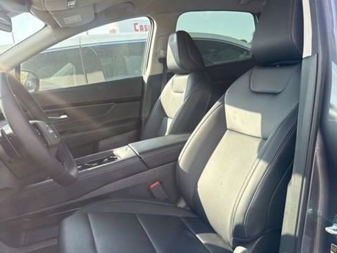 Used 2025 Nissan Murano SV AWD/4WD image 8