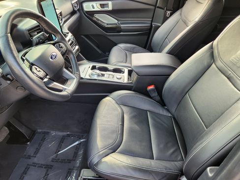 Used 2021 Ford Explorer ST w/ Equipment Group 401A image 13