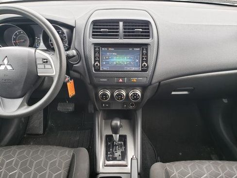 Used 2024 Mitsubishi Outlander Sport AWD image 15