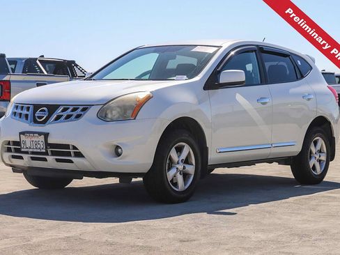 Used 2013 Nissan Rogue S w/ Special Edition Pkg FWD image 1