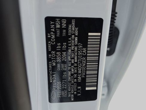 Used 2026 Hyundai Elantra Sport FWD image 33