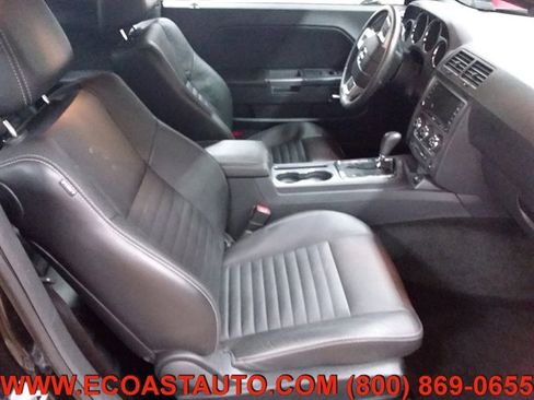Used 2013 Dodge Challenger R/T Plus image 12