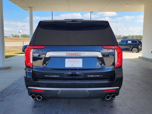 Used 2024 GMC Yukon XL Denali image 7