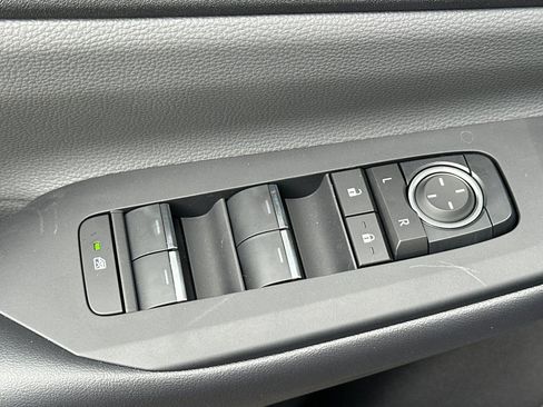 New 2026 Toyota Prius Limited image 12