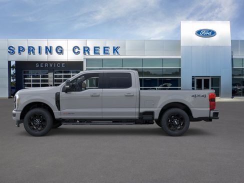 New 2026 Ford F250 Lariat w/ Black Appearance Package AWD/4WD image 2