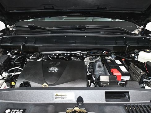 Used 2020 Toyota Highlander L AWD/4WD image 63