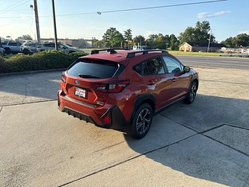 Used 2025 Subaru Crosstrek 2.5i Premium AWD/4WD image 7