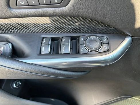 Used 2022 Cadillac XT4 Sport w/ Cold Weather Package AWD/4WD image 19