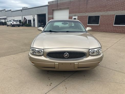 Used 2005 Buick Le Sabre Custom FWD image 2