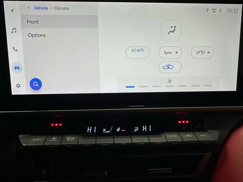 Used 2025 Toyota Camry XSE image 31