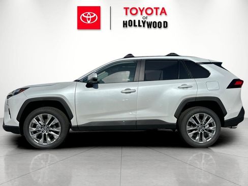 New 2025 Toyota RAV4 XLE Premium image 9