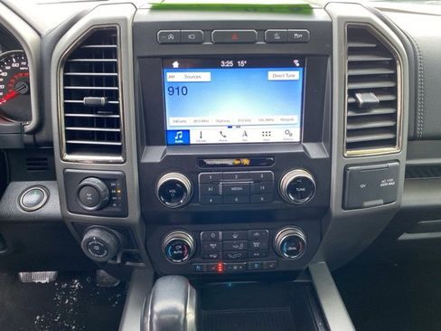 Used 2019 Ford F150 Raptor w/ Equipment Group 802A Luxury image 32