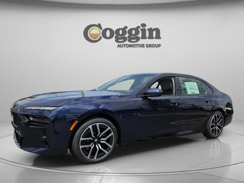 New 2026 BMW 760i xDrive w/ Executive Package AWD/4WD image 1