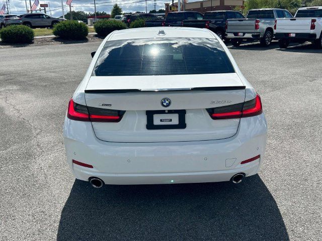 Used 2023 BMW 330e xDrive AWD/4WD image 4