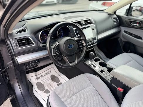 Used 2018 Subaru Outback 2.5i Premium image 25