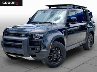 Used 2023 Land Rover Defender 130 SE AWD/4WD video 1