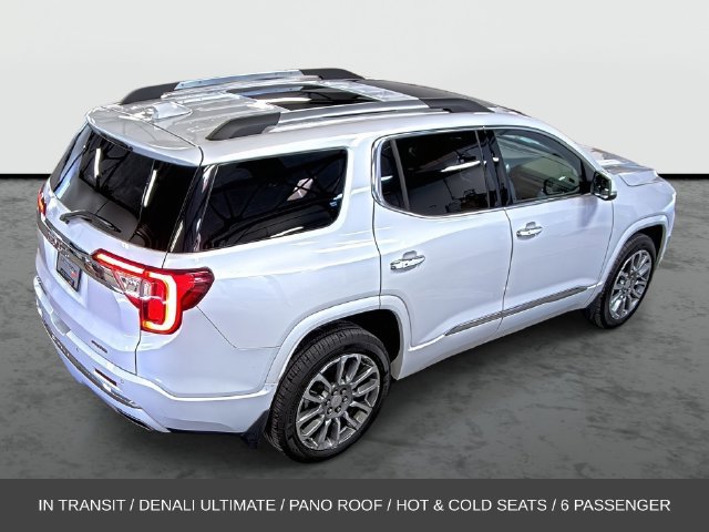 Used 2023 GMC Acadia Denali w/ Denali Ultimate Package AWD/4WD image 5