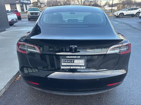 Used 2019 Tesla Model 3 Standard Range Plus image 7