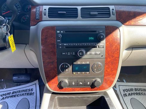 Used 2013 Chevrolet Tahoe LT w/ Luxury Package image 14