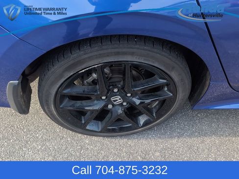 Used 2023 Honda Civic Sport image 10
