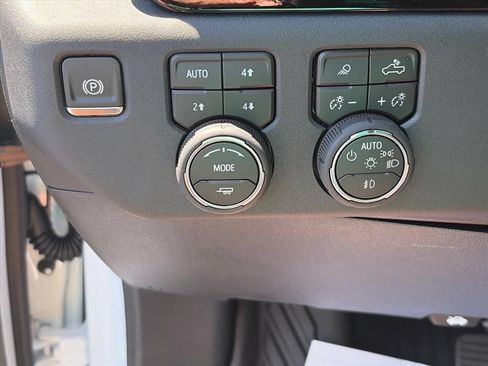 New 2026 Chevrolet Silverado 1500 RST w/ RST All Star Premium Package AWD/4WD image 25