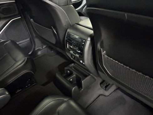 Used 2021 Jeep Grand Cherokee L Limited AWD/4WD image 26