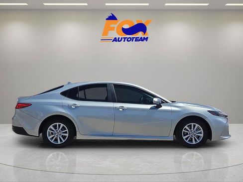 Certified 2025 Toyota Camry LE FWD image 5