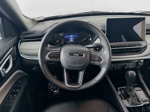 Used 2024 Jeep Compass Limited AWD/4WD image 32