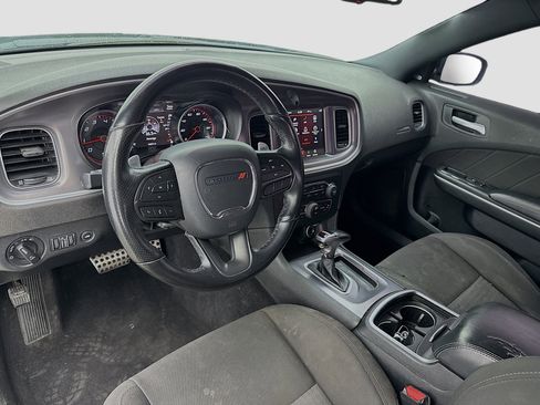 Used 2020 Dodge Charger GT RWD image 7