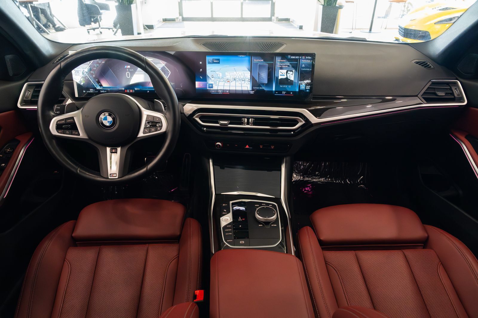 Used 2024 BMW 330i Sedan w/ M Sport Package RWD image 9