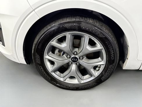 Used 2020 Kia Sorento SX image 38