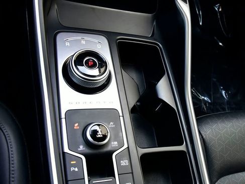 Certified 2023 Kia Sorento EX AWD/4WD image 28