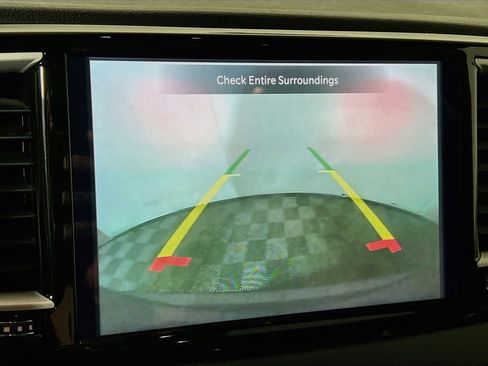 Used 2023 Chrysler Pacifica Touring-L FWD image 14