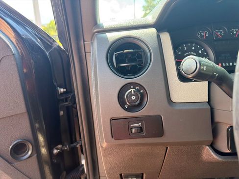 Used 2010 Ford F150 STX AWD/4WD image 14