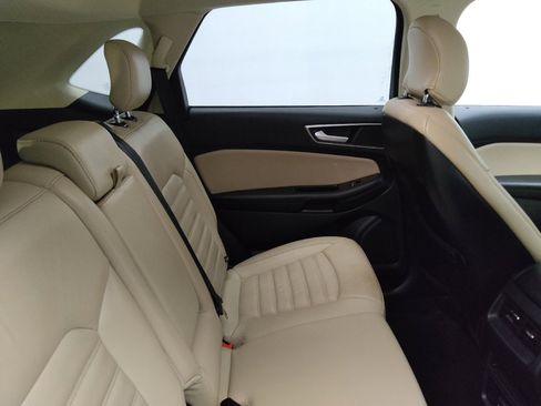 Used 2016 Ford Edge SEL w/ Equipment Group 201A image 19