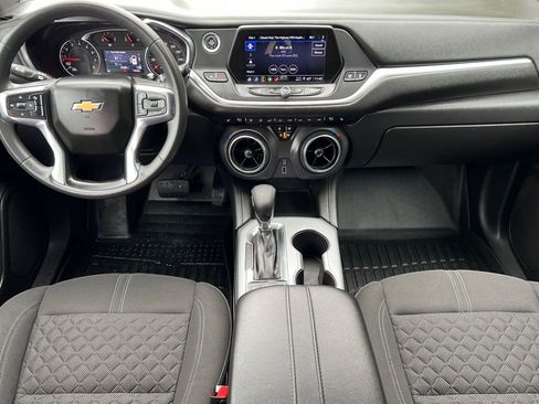 Used 2021 Chevrolet Blazer LT image 12
