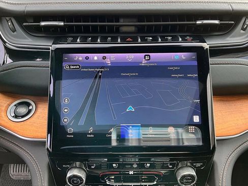 Certified 2023 Jeep Grand Cherokee L Summit image 13