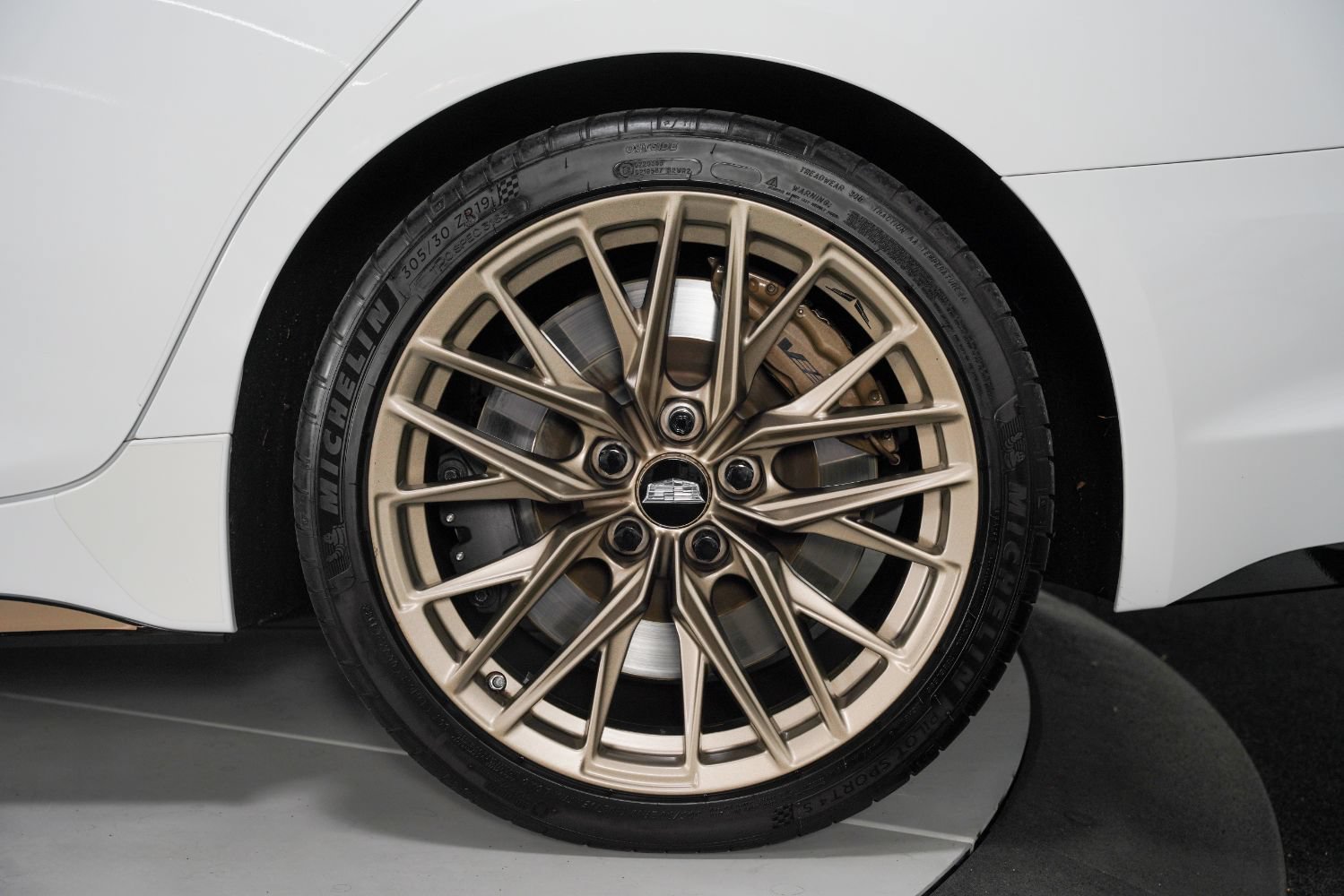 Used 2023 Cadillac CT5 V Blackwing w/ LPO, Bronce Accent Package RWD image 21