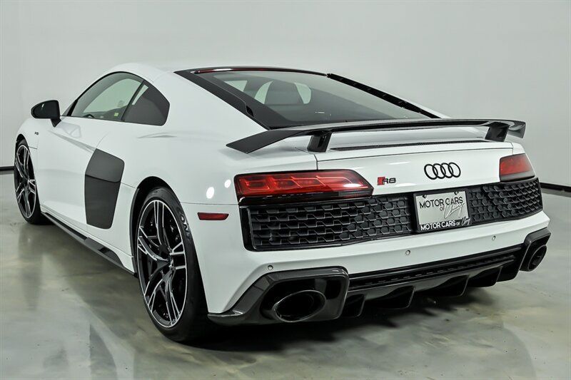 Used 2020 Audi R8 V10 performance AWD/4WD image 9