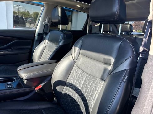 Used 2023 Nissan Murano Platinum AWD/4WD image 32