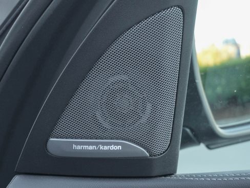 Certified 2025 BMW X7 xDrive40i image 32