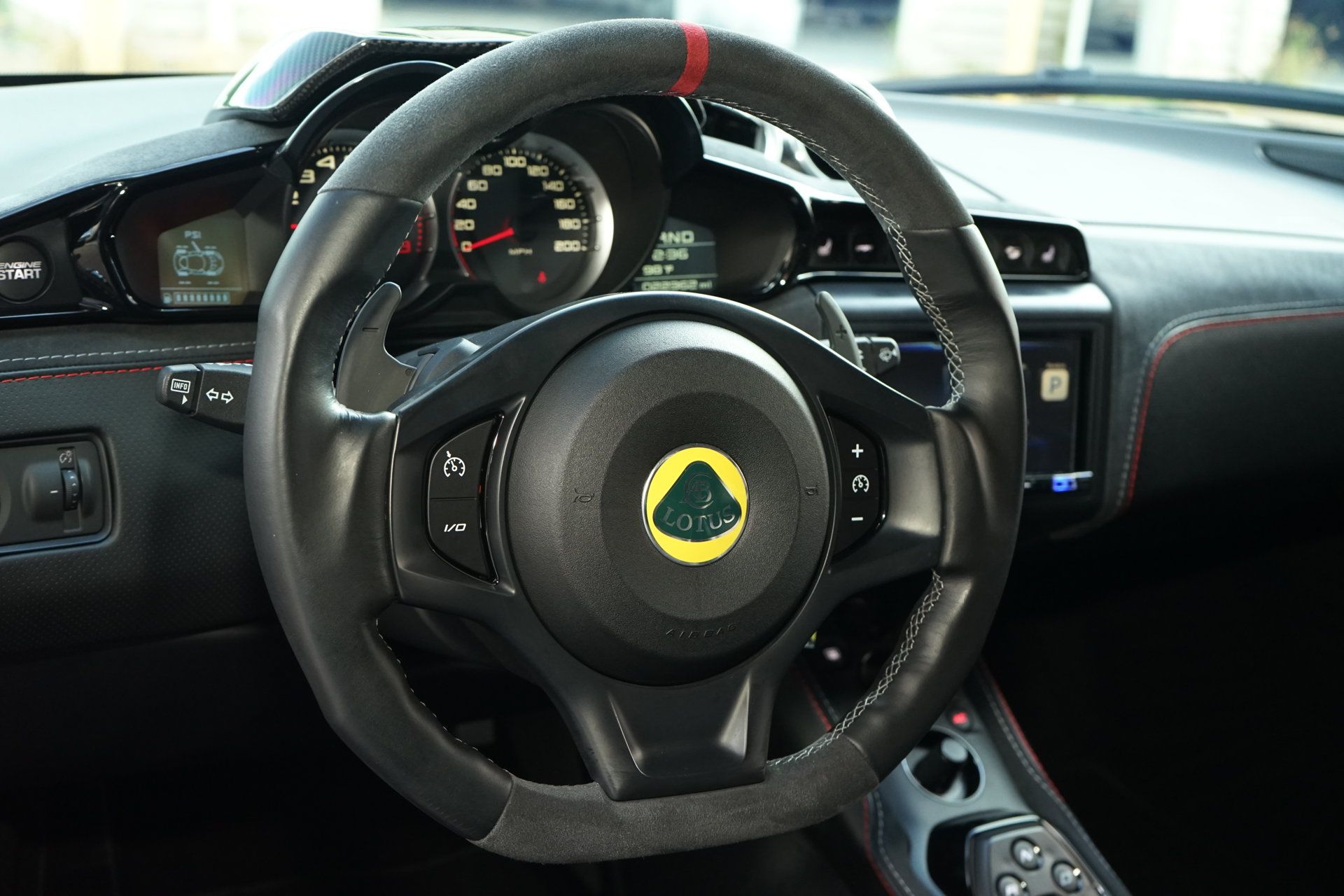 Used 2020 Lotus Evora RWD image 12
